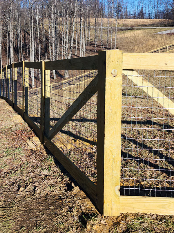 Farm fencing benefits in Oneida Tennessee