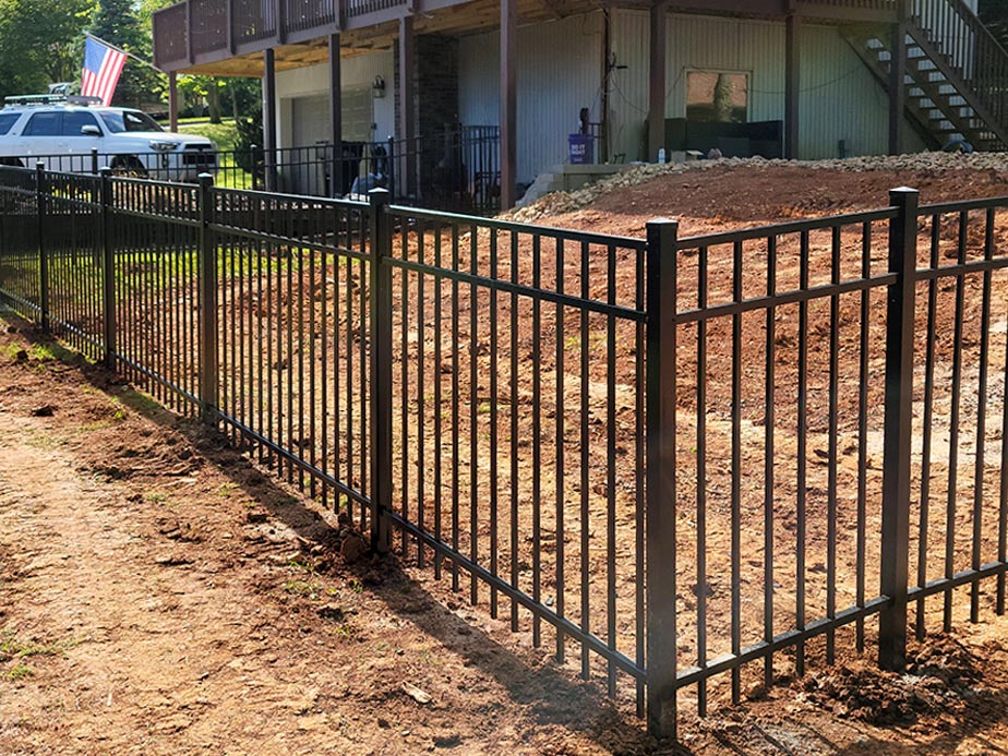 aluminum fence company in the Oneida Tennessee area.