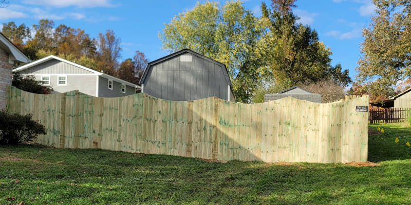 Building a Wood Fence in Knoxville, Tennessee