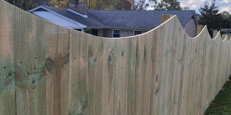 Cost of Building a Fence in Knoxville, Tennessee