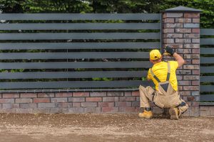 Four Qualities to Look for in a Fence Builder