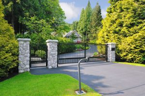 Driveway Gates: Four Reasons You Need to Consider Having One Installed