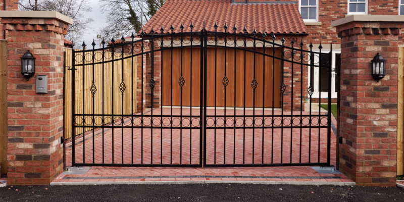 The Top Benefits of Driveway Gates